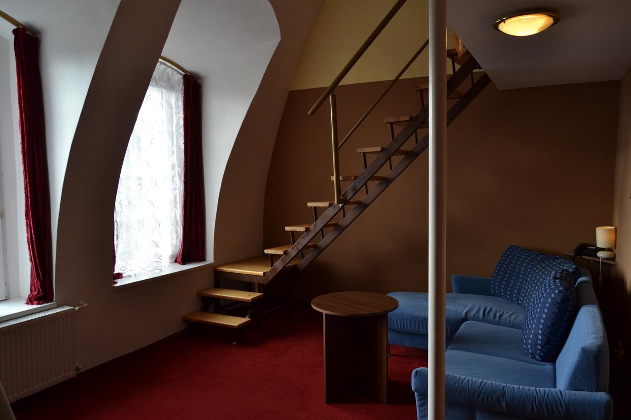 Hotel Cerny Orel Zatec Žatec Exterior foto